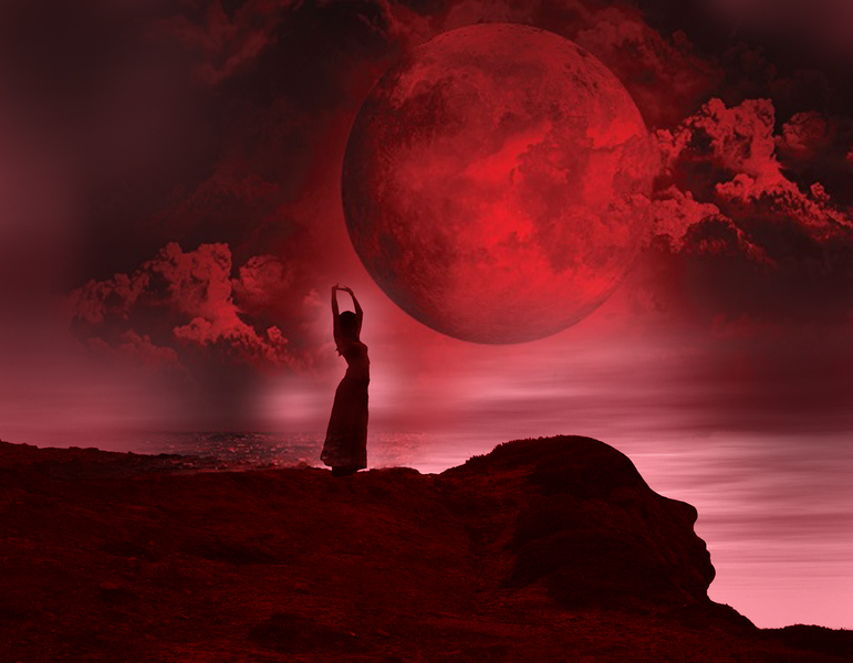 red moon circle